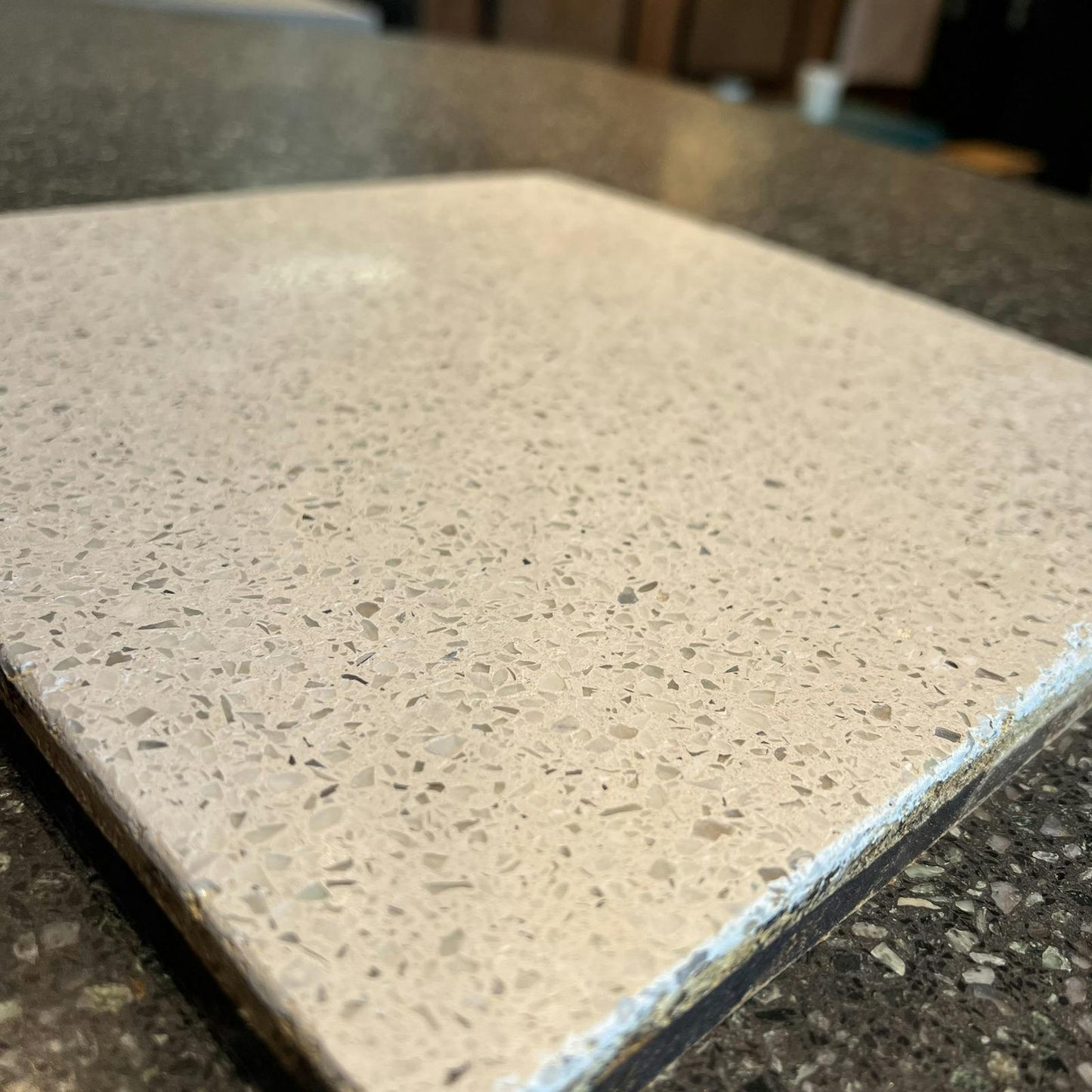 ビールストーン塗サンプル 30cm×30cm