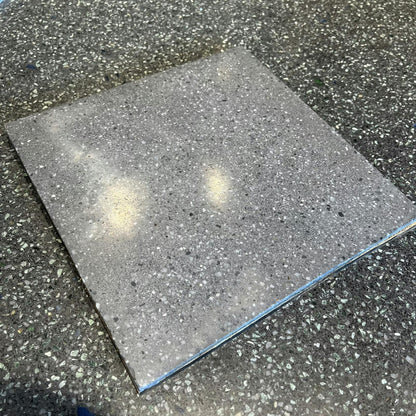 ビールストーン塗サンプル 30cm×30cm